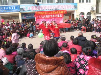 灌南新安鎮閘北村“三八”婦女節文藝演出圓滿舉行 巾幗風采點亮鄉土情懷
